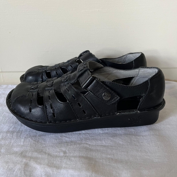 Alegria Shoes - Alegria Pesca Black Leather Fisherman Sandals. EU Sz 35 Women's US Sz 5-5.5